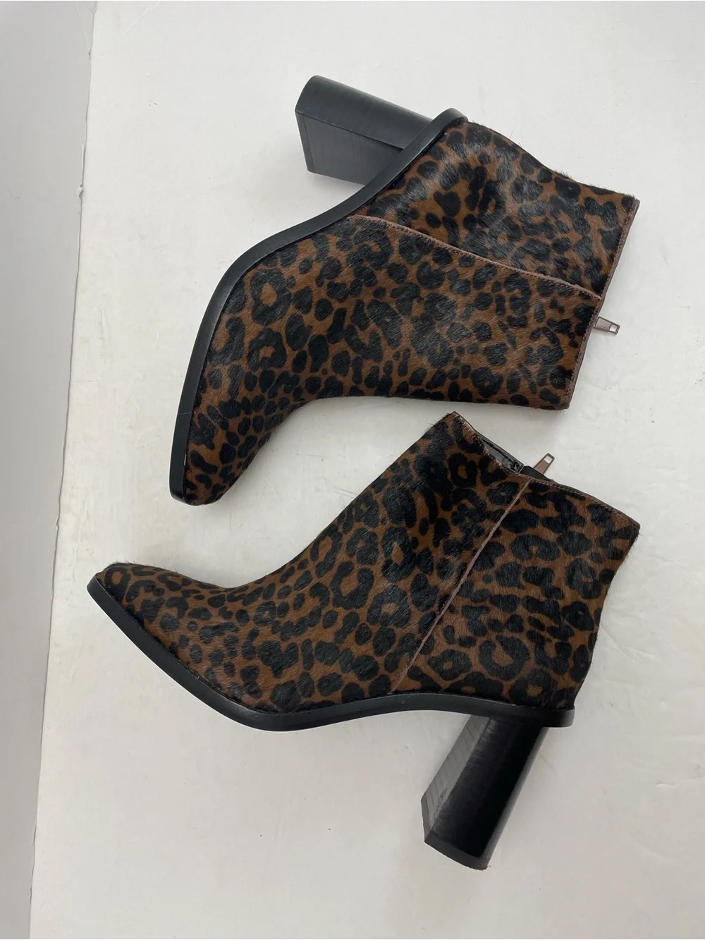 Gibson Latimer Vina Leopard Print Cow Hair Block Heel Ankle Boots Size 6.5